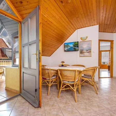 In Balatonmariafürdo 40852 Appartamento *