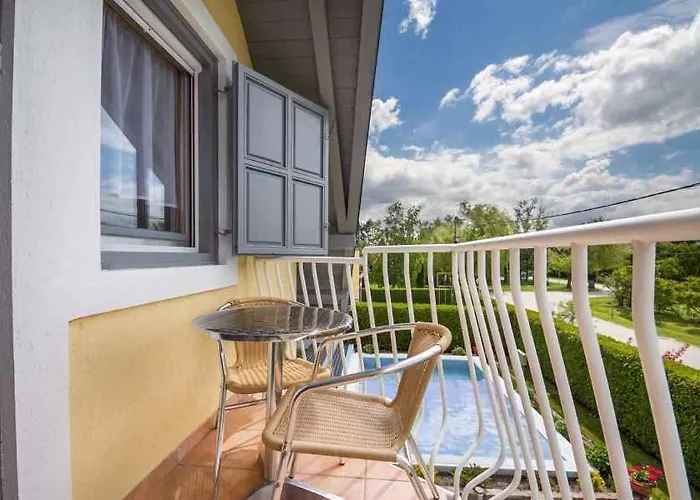 In 40852 Apartment Balatonmariafurdo